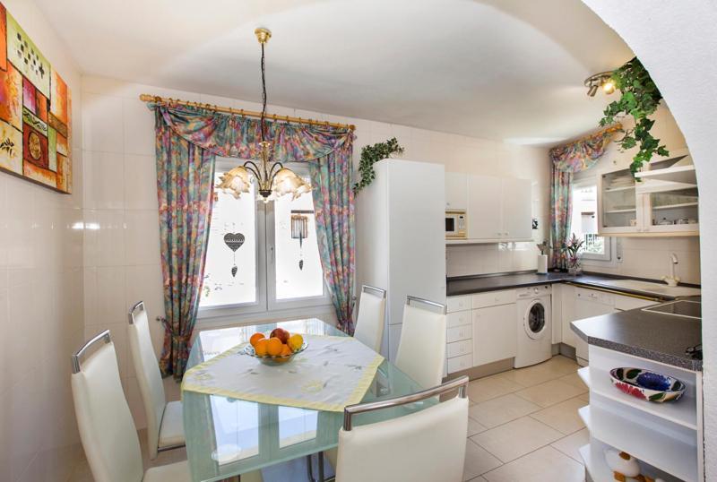 2009 Casa San Maurici Con Piscina By Homeselectspain Empuriabrava Εξωτερικό φωτογραφία